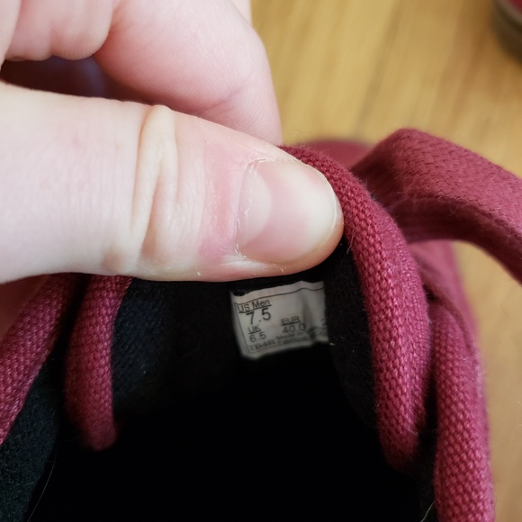 Maroon Vans - Picture 3 of 3